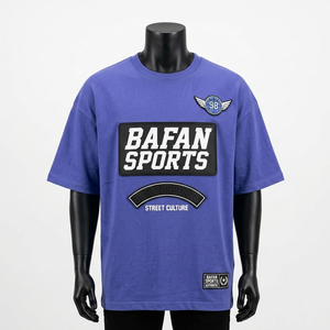 T-shirt homme ample et surdimensionné, jersey de coton lourd 200 GSM, violet noir, impression de patch en caoutchouc style streetwear, logo personnalisé - Product Image 4