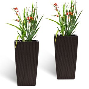 Juego de 2 Macetas Cuadradas de Imitación de Ratán de 22 Pulgadas de Alto, Color Marrón, con Sistema de Riego Automático para Terraza o Patio - Product Image 1