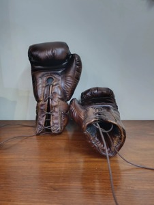 <b>Elite</b> Handmade Leather Boxing Gloves Premium Training Sparring Heavy Bag Gloves Professional Padded Design Custom OEM - Product Image 6
