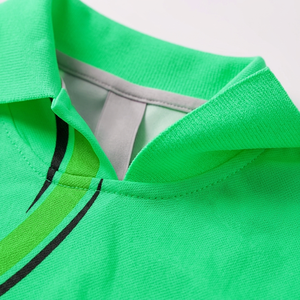 Polo de golf néon personnalisé pour homme, sublimé, à manches courtes, haute performance, vente en gros, vêtements de sport imprimés pour équipes, logo personnalisé - Product Image 3