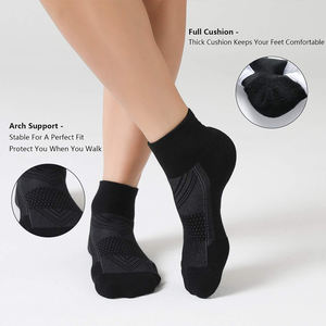 Calcetines Deportivos Personalizables y Transpirables para Equipos Deportivos, Ideales para Campañas de Marca - Product Image 4