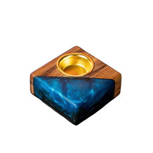 Brûleur d'encens de luxe en bois de santal pour festivals arabes, avec un design élégant en bois incrusté, pour usage religieux - Product Image 4