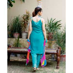 Traje de Chifón Teñido Anudado Transpirable para Mujer Lavish Blooming Rama Green Disponible en Talla XS - Product Image 2