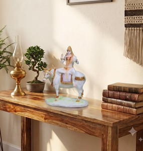 Estatua de Resina con Polvo de Mármol del Dios Shiva Montando a Nandi |   Ídolo del Dios Hindú Shiva Nandi |   Decoración Religiosa India para el Hogar, Templo, Regalo de Inauguración de Casa - Product Image 2