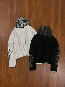 Sudadera extragrande con cuello redondo y manga larga para hombre, diseño estampado, para otoño, en negro y blanco, 100% algodón, personalizable. - Product Image 1