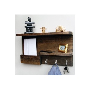 Porte-clés en bois décoratif pour la maison, conçu pour une placement efficace des clés et une harmonie intérieure - Product Image 3