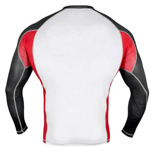 Rash Guard Personalizable de Nuevo Diseño, Transpirable, Hecho a Medida en Pakistán, para Venta en Línea a Precio Accesible - Product Image 3