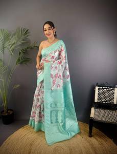 Sari de Seda Banarasi con Estampado Floral y Borde Tejido, Diseño de Alta Costura para Bodas y Fiestas Indias, Seda Suave - Product Image 2
