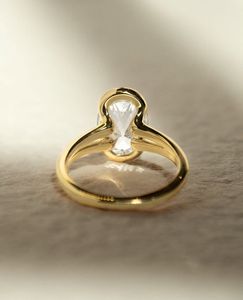 แหวนหมั้นเพชรทรงรี 3 กะรัต แบบฝังครึ่งวง ขอบทองคำขาว 14K ชุบโรเดียม ได้รับการรับรองจาก IGI ดีไซน์แยกก้าน - Product Image 4