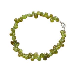 Bracelet en péridot naturel, perles lisses en forme de goutte d'eau, bracelet extensible fait main, bijoux cadeau pour femmes, prix de gros, vente en gros - Product Image 1