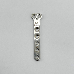 RAICES ENTERPRISES Placa de Bloqueo Ortopédica de 2.0mm, 2x5 Orificios, Acero Inoxidable, Certificación CE Clase II, Certificación ISO 13485, Veterinaria - Product Image 1
