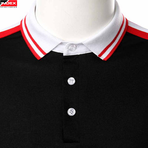 เสื้อโปโลแขนสั้นสีดำสำหรับผู้ชาย ยี่ห้อ INDEX แต่งขอบสีแดงขาว สวมใส่สบาย ระบายอากาศได้ดี ทรงปกติ ผลิตจากผ้าทอออกซ์ฟอร์ด - Product Image 4