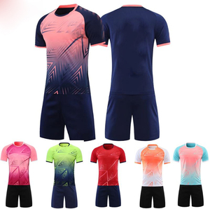 Ensemble de maillots de football américain pour hommes, personnalisable avec le nom de l'équipe, couleur dégradée, sublimation, évacuation de l'humidité, col montant, manches courtes, coupe classique - Product Image 6
