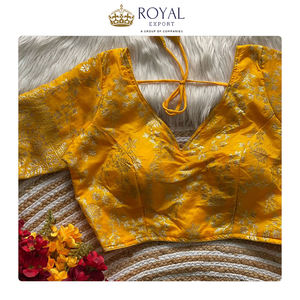 Collection de Blouses Indiennes Entièrement Cousues Prêtes à Porter en Soie Dola Rembourrée avec Imprimé – Vente en Gros pour Exportateurs - Product Image 2