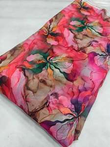 Tissu imprimé numérique de qualité supérieure en polyester, coton, rayonne et mousseline à motifs floraux pour robes, chemisiers et vêtements féminins - Product Image 4