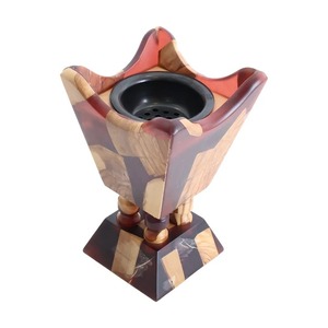 Brûleur d'encens et porte-encens artistique en bois d'acacia Oud Noble et résine pour un style d'intérieur arabe sophistiqué - Product Image 5