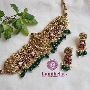 Nagas Gold Polish High Neck Choker Fashion Jewelry Set - Product Image 2