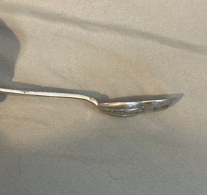 Cuillère passoire vintage en métal avec manche poli miroir pour la restauration, souvenir finlandais personnalisé, plaqué argent brillant - Product Image 2