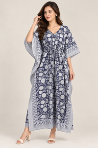 Caftán Maxi Floral Índigo para Mujer, Estilo Bohemio, Cuello en V, Bordes en Contraste, 100% Algodón, Aberturas Transparentes, Corte Holgado, Premium, para Playa - Product Image 6