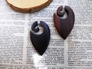 Boucles d'oreilles en bois pour l'approvisionnement mondial, commande en gros, finition haute brillance, personnalisation usine, vente en gros - Product Image 6