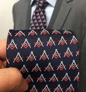 Cravate Premium Master Mason Blue Lodge en soie bleue et marine avec compas carré G - Product Image 3