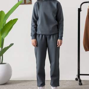 Conjunto Deportivo Personalizado para Mujer, Dos Piezas, Estilo Holgado, Sudadera y Pantalones Deportivos, Venta al Por Mayor - Product Image 5