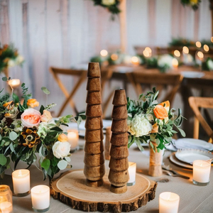 Porte-bougie en bois de conception nouvelle, vase en bois spirale fait main, décoration rustique et moderne. - Product Image 1