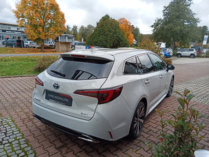 Toyota Corolla Touring Sports Hybrid Teamplayer, véhicule familial hybride économique en carburant, station-wagon hybride, transmission automatique - Product Image 6