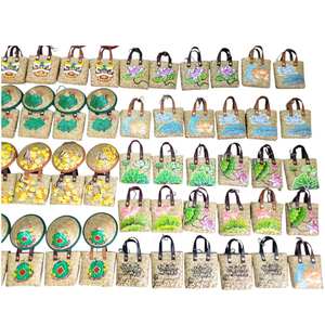 Mini porte-clés en forme de panier en herbe, souvenir, matériau en herbe de jonc naturel, pour cadeau et décoration, Vietnam - Product Image 2