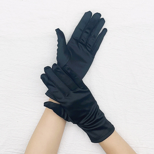 Gants élégants en satin pour femme, longueur poignet, plusieurs couleurs, séchage rapide, pour soirées printemps/été, en polyester et coton durables - Product Image 2