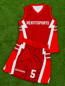 เสื้อบาสเก็ตบอลสำหรับโรงเรียนและสโมสร |   ผู้ผลิตชุดบาสเกตบอล OEM Sportswear |   ผู้ส่งออกเสื้อผ้าทีมแบบกำหนดเอง - Product Image 3