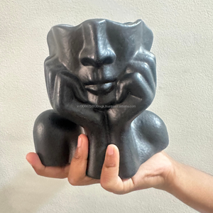 AG Elements - Jarrón Decorativo de Cerámica Negra Abstracta Moderna, Macetero con Forma de Cabeza Escultural, Hecho a Mano, Ecológico, Brillante, para Bodas - Product Image 2