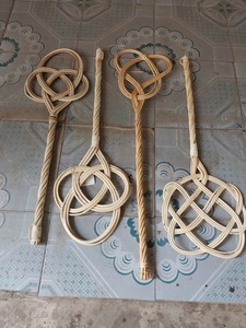 Varilla para Aplanar Alfombras de Ratán Hecha a Mano de 24 Pulgadas, Clásica, para Limpieza del Hogar, Fabricante Vietnamita - Product Image 4