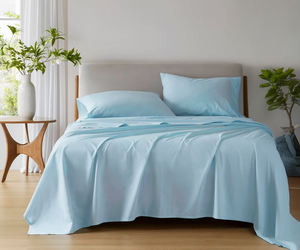 Juego de sábanas de alta calidad de 300 hilos, tamaño queen, 4 piezas, en azul claro, con tela suave y duradera. Calidad de exportación, suministro al por mayor. - Product Image 1