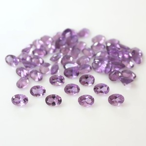 Piedras preciosas sueltas de amatista púrpura natural, corte ovalado, 4x6 mm, cuentas de amatista facetadas calibradas para la fabricación de joyería, lote al por mayor. - Product Image 3