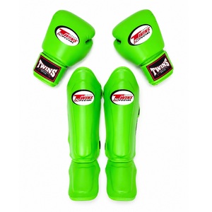 Equipo de Protección Deportiva de Piel Transpirable con Diseño Personalizado OEM, al Mejor Precio, para Kickboxing Profesional, Juego de Espinilleras para Sparring - Product Image 3
