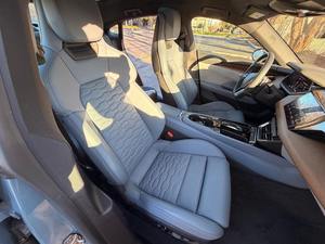 Voiture d'occasion fiable Audi e-tron <span class=keywords><strong>GT</strong></span> Premium Plus <span class=keywords><strong>2022</strong></span> - Product Image 2