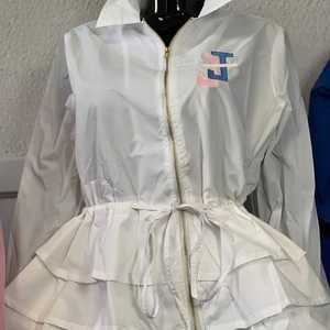 Chaqueta de Mujer Jack and Jill con Peplum, Cierre Frontal con Cremallera, Estilo Casual, Dobladillo con Volantes, Abrigo Elegante para Mujer - Product Image 1