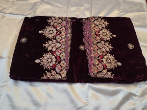 Dupatta de luxe en velours avec broderie lourde en Zari argenté et sequins, bordure festonnée, châle de mariée indien pour femmes, idéal pour les cadeaux - Product Image 4