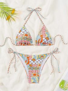 Bikini tendance sur mesure très demandé en tissu nylon spandex, robe de plage. - Product Image 4