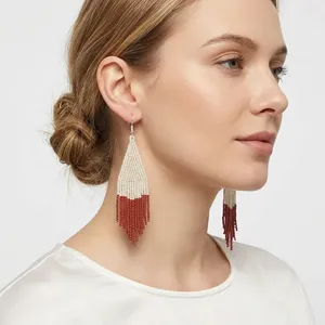 Boucles d'oreilles pendantes bohèmes en perles d'imitation ivoire et bordeaux avec pompon et perles de rocaille en verre, bijoux cadeau - Product Image 2
