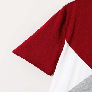 Conjunto de camiseta y pantalones cortos para hombre en rojo y gris con diseño geométrico de paneles, atuendo informal de verano, transpirable, de algodón, dos piezas, OEM - Product Image 3