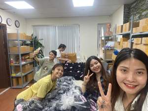 Venta al por mayor Clip-en extensiones de cabello rubio marrón vietnamita de Vietnam cutículas alineadas ondas de cabello humano crudo - Product Image 6