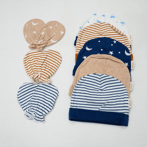 Ensemble de 3 pièces de moufles et chaussons décontractés en coton biologique tricoté pour bébé, respirant, imprimé par transfert thermique, anti-rayures, vente en gros - Product Image 4