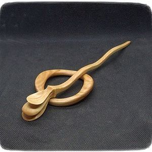Herramienta de Peinado Ecológica y Sostenible Hecha a Mano, Horquilla y Palo de Madera, Artesanía de Bambú Directo de la Naturaleza - Product Image 2