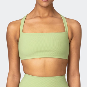 Soutien-gorge de sport pour femme avec bretelles croisées – Tissu élastique doux, conçu pour le yoga, le fitness et les exercices à domicile - Product Image 5