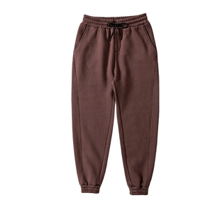 Pantalon de survêtement léger en coton pour homme avec taille élastique et chevilles à revers, idéal pour la course, l'entraînement et les tenues décontractées - Product Image 5