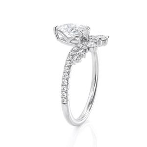Bague de mariage en or blanc 14 carats avec diamant de laboratoire de 2,00 carats, pureté VS1, couleur F, certifié IGI, taille poire, bague solitaire avec accent - Product Image 4