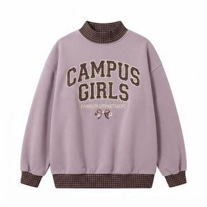 Sweat-shirt à col montant brodé Girls Society Campus Club, style preppy pour femmes, bordure en gingham jaune, en coton tricoté - Product Image 3