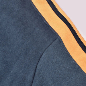 Ensemble de survêtement zippé de qualité supérieure pour femmes, vente chaude, ensemble de vêtements de sport zippés pour femmes - Product Image 4